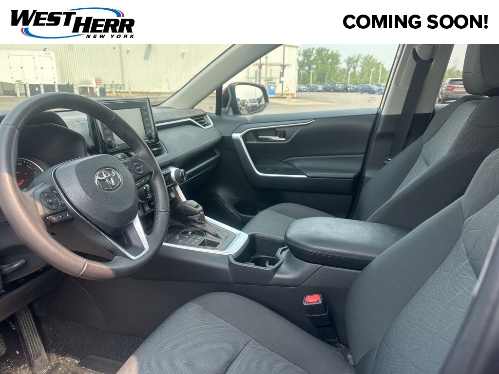 Used 2022 Toyota RAV4 XLE with VIN 2T3P1RFV5NW309193 for sale in Kansas City