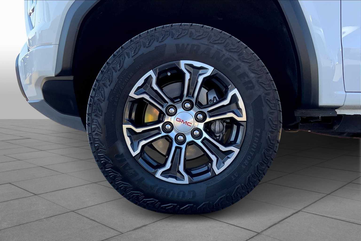 2024 Gmc Canyon AT4 photo 10