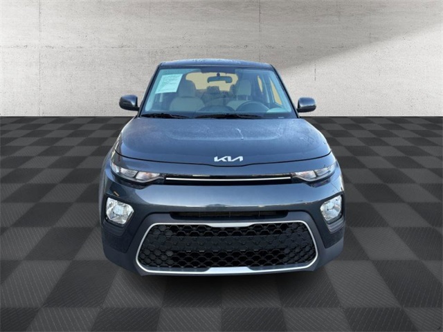 2022 Kia Soul LX photo 2