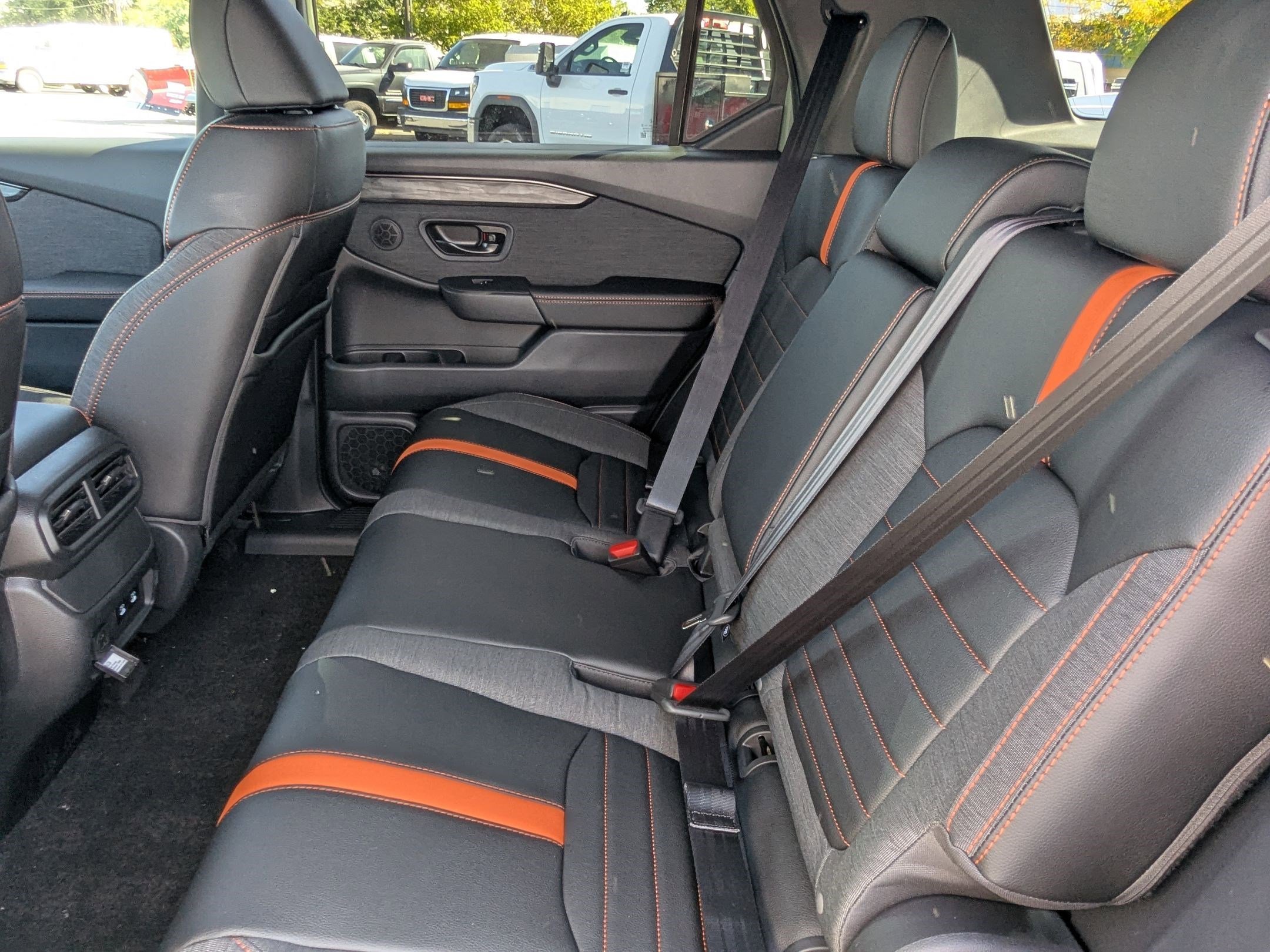 2026 Honda Passport TrailSport photo 14