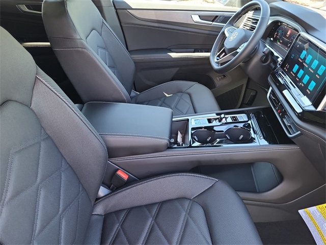 2026 Volkswagen Atlas Cross Sport SE Technology photo 17