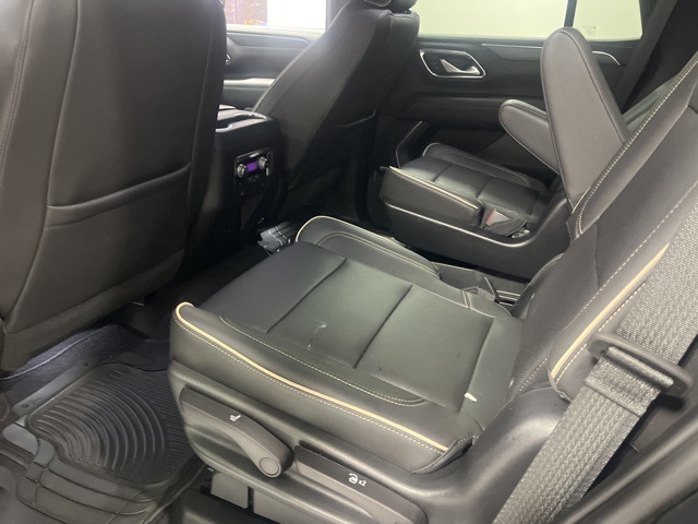 2023 Gmc Yukon SLT photo 33