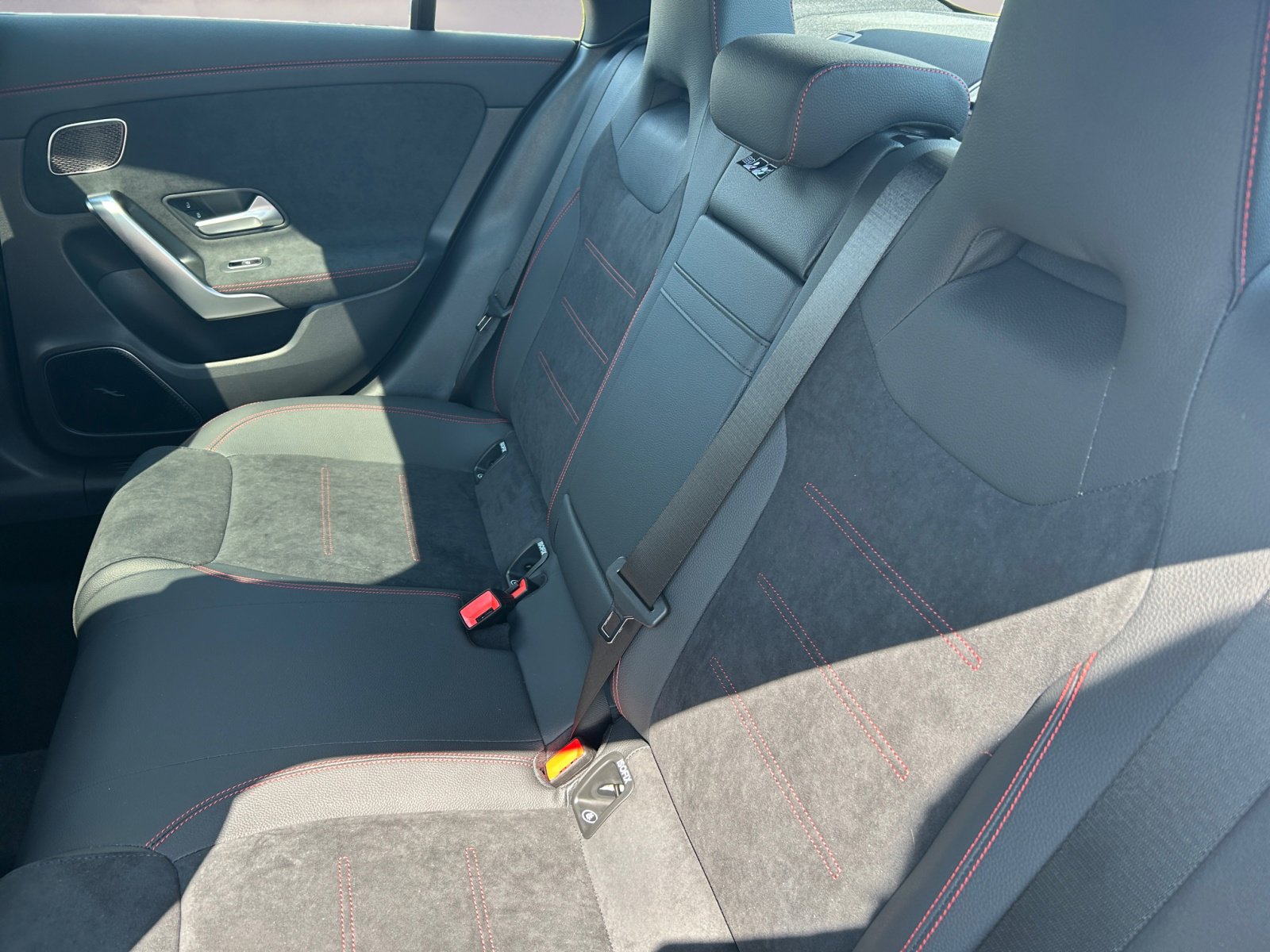 2026 Mercedes Benz CLA 250 4MATIC photo 11