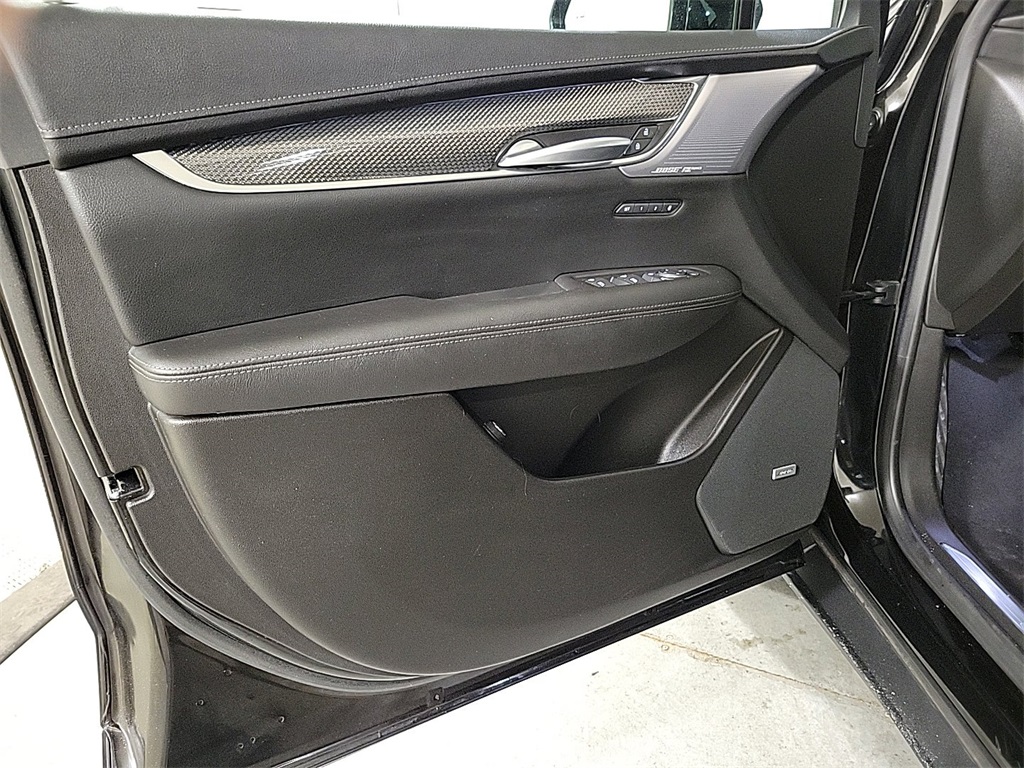 2024 CADILLAC XT5 - Image 21