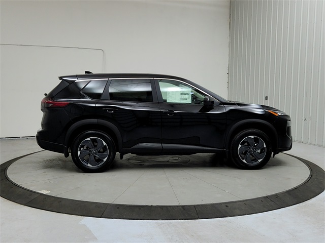 2025 Nissan Rogue SV photo 8