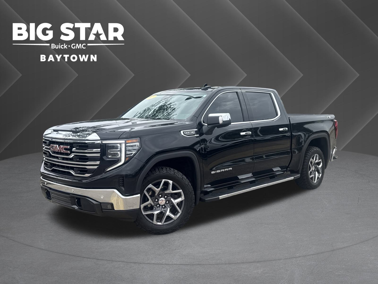 2023 GMC Sierra 1500 SLT's photo