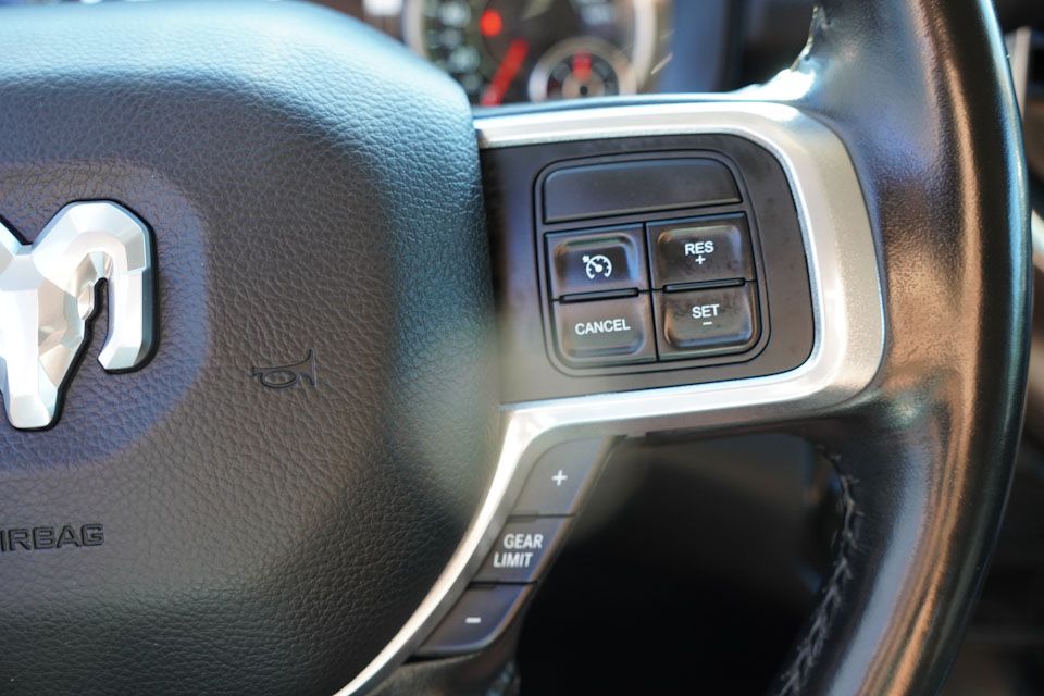 2022 Ram 3500 Laramie photo 34