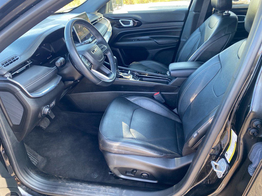 2022 Jeep Compass High Altitude photo 8