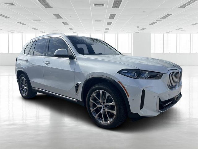 2026 BMW X5 40i's photo