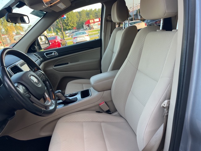 2021 Jeep Grand Cherokee Laredo E photo 8