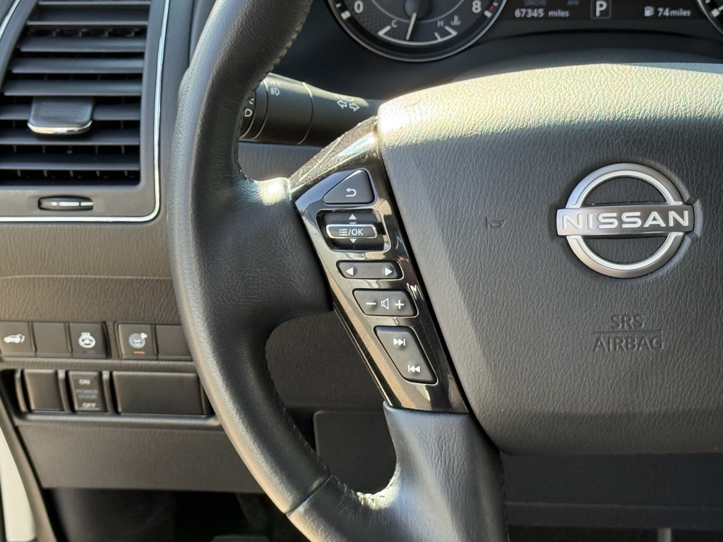 2023 Nissan Armada SL photo 16