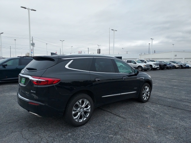 2020 Buick Enclave Avenir photo 2
