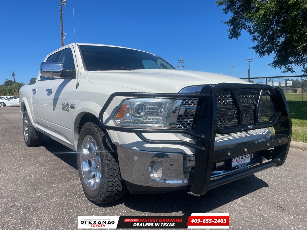 2017 RAM Ram 1500 Pickup Laramie's photo