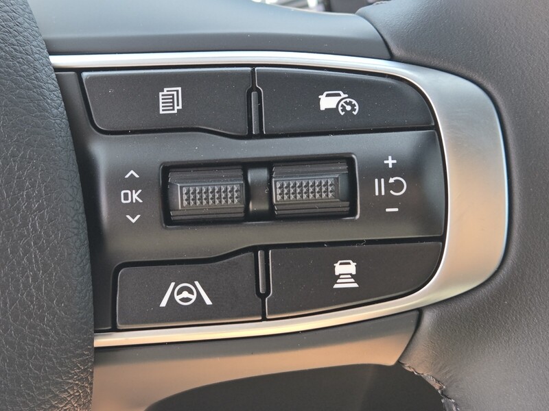 2025 Kia K5 GT-Line photo 15