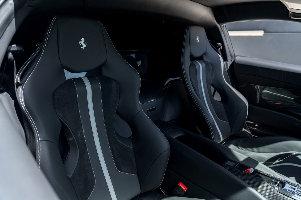 2024 Ferrari 812 Competizione photo 24
