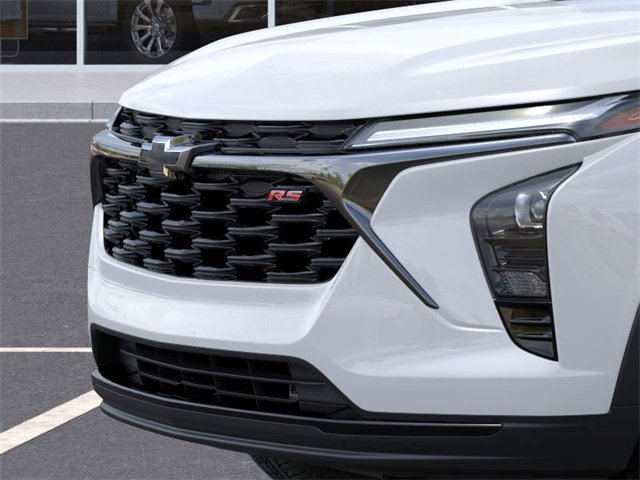 2025 Chevrolet Trax photo 12