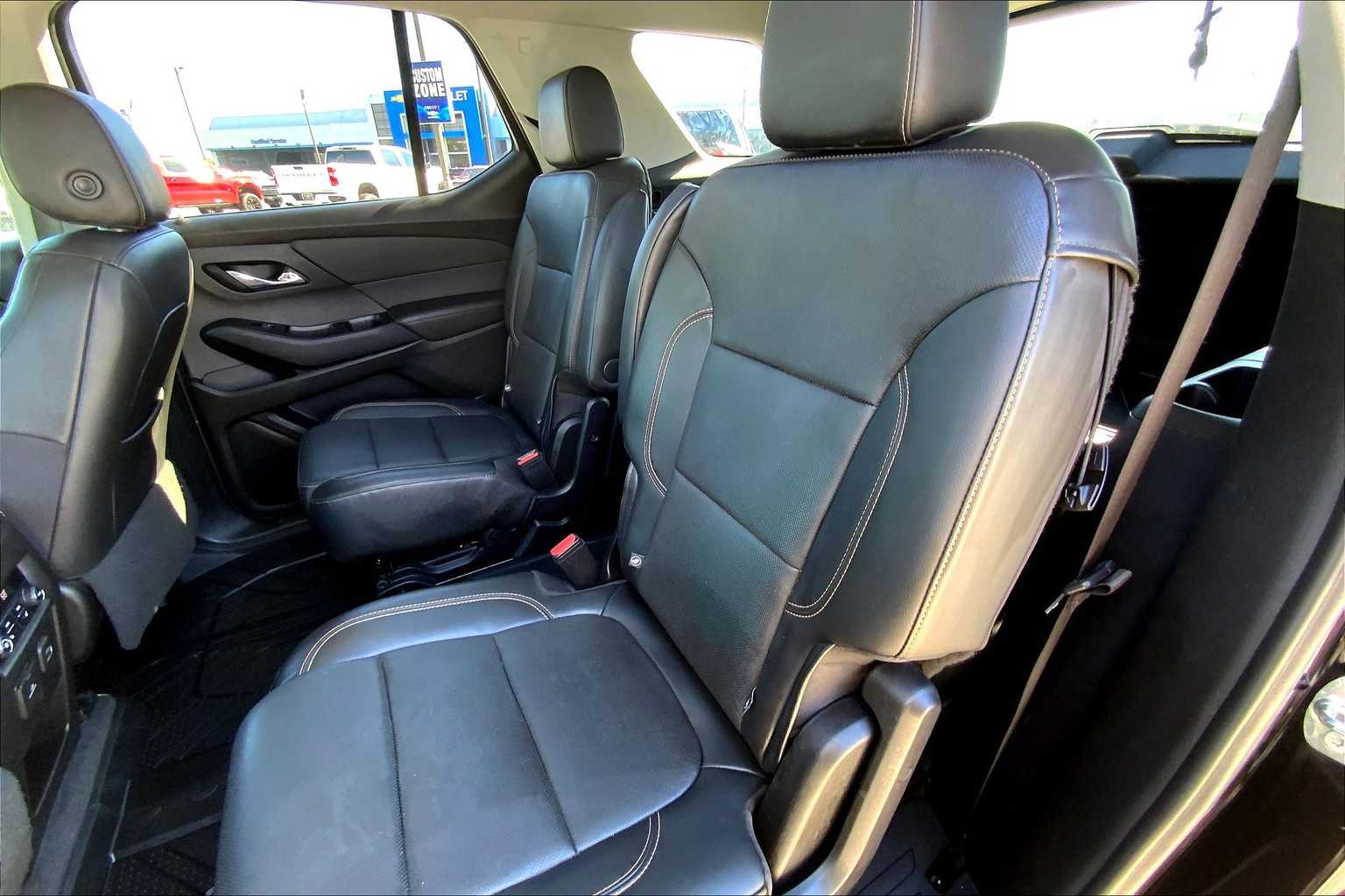 2020 Chevrolet Traverse Premier photo 20