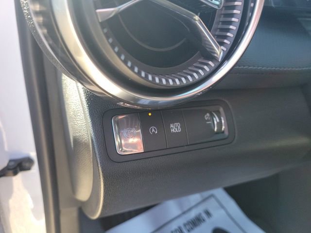 2026 Chevrolet Equinox LT photo 3