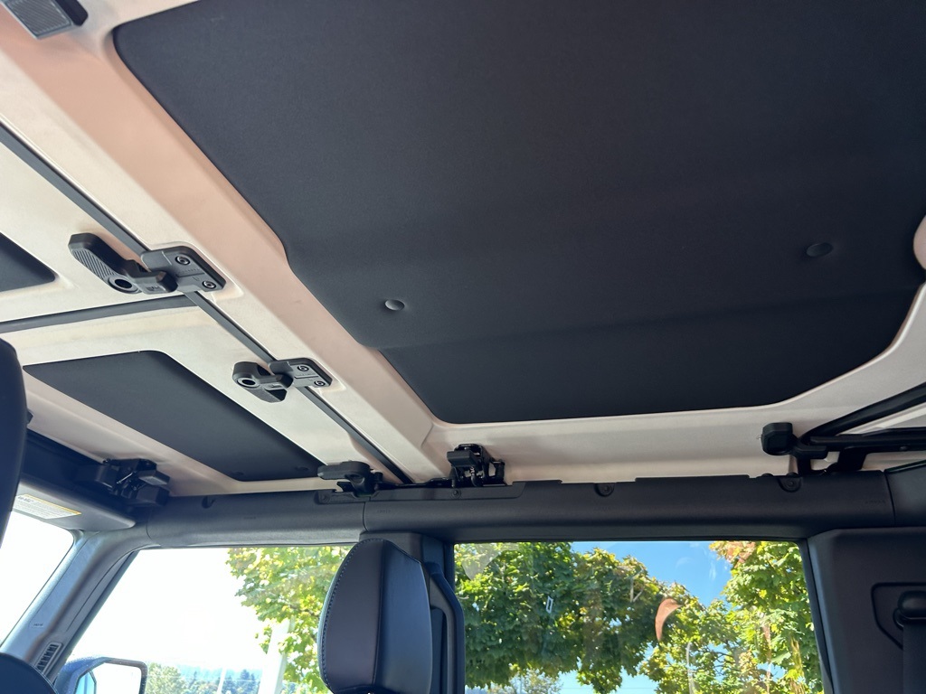 2024 Ford Bronco Outer Banks photo 23