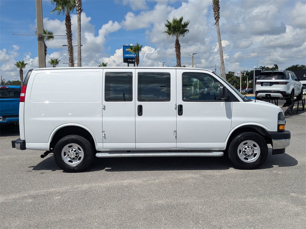 2024 Chevrolet Express Cargo 2500 Work Van photo 2