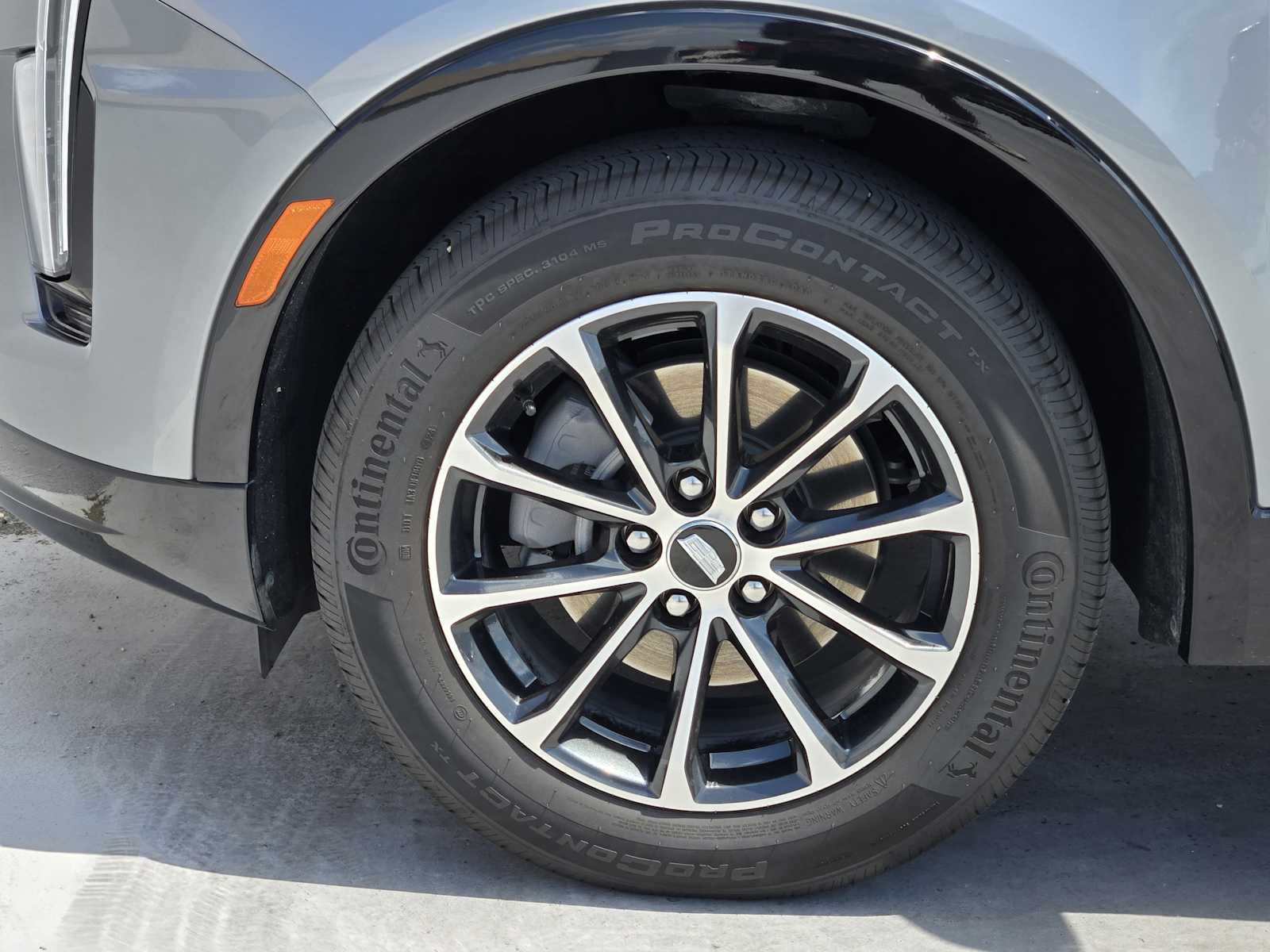 2025 Cadillac XT4 Sport photo 7