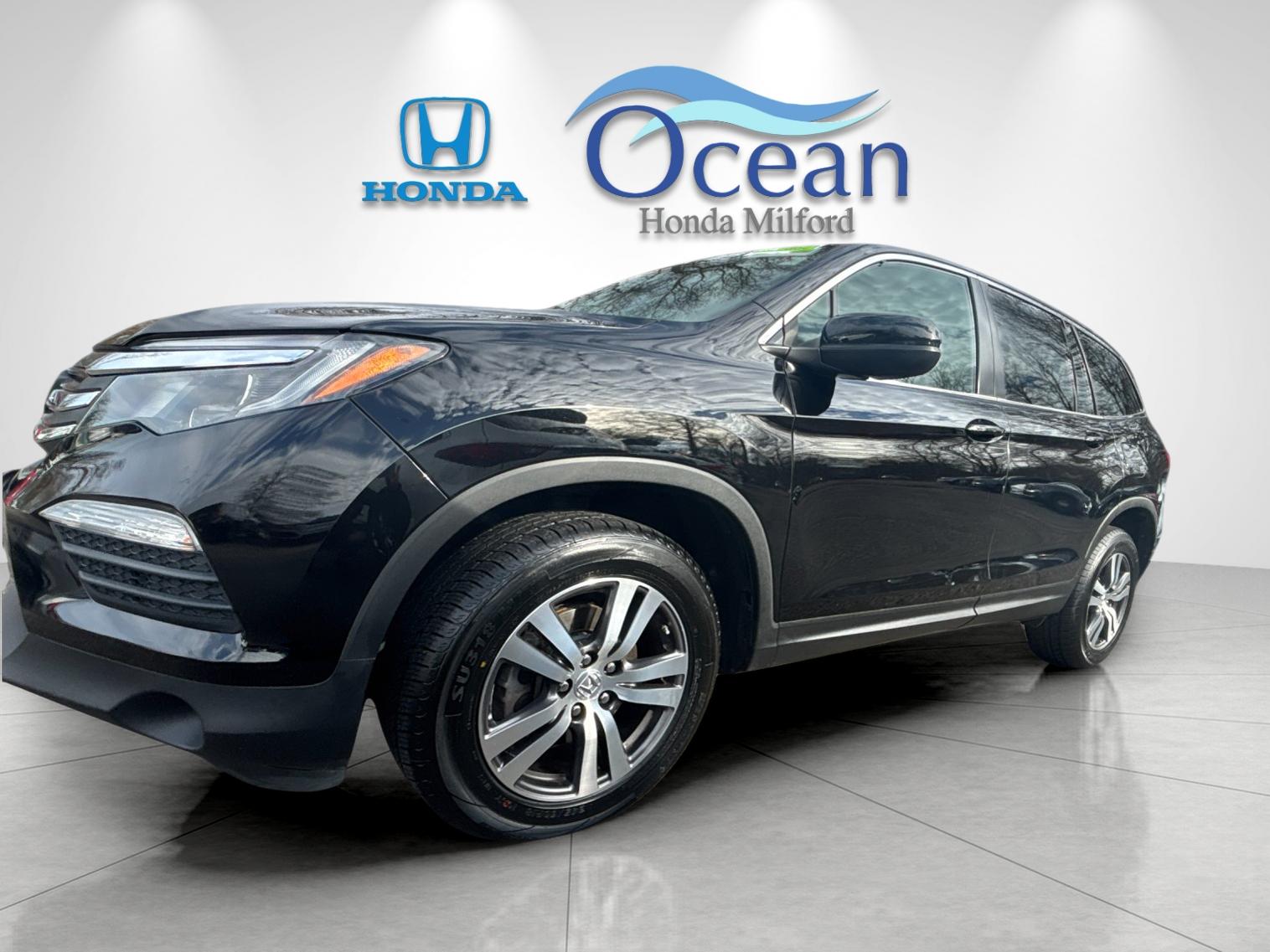 2017 Honda Pilot EX-L's photo