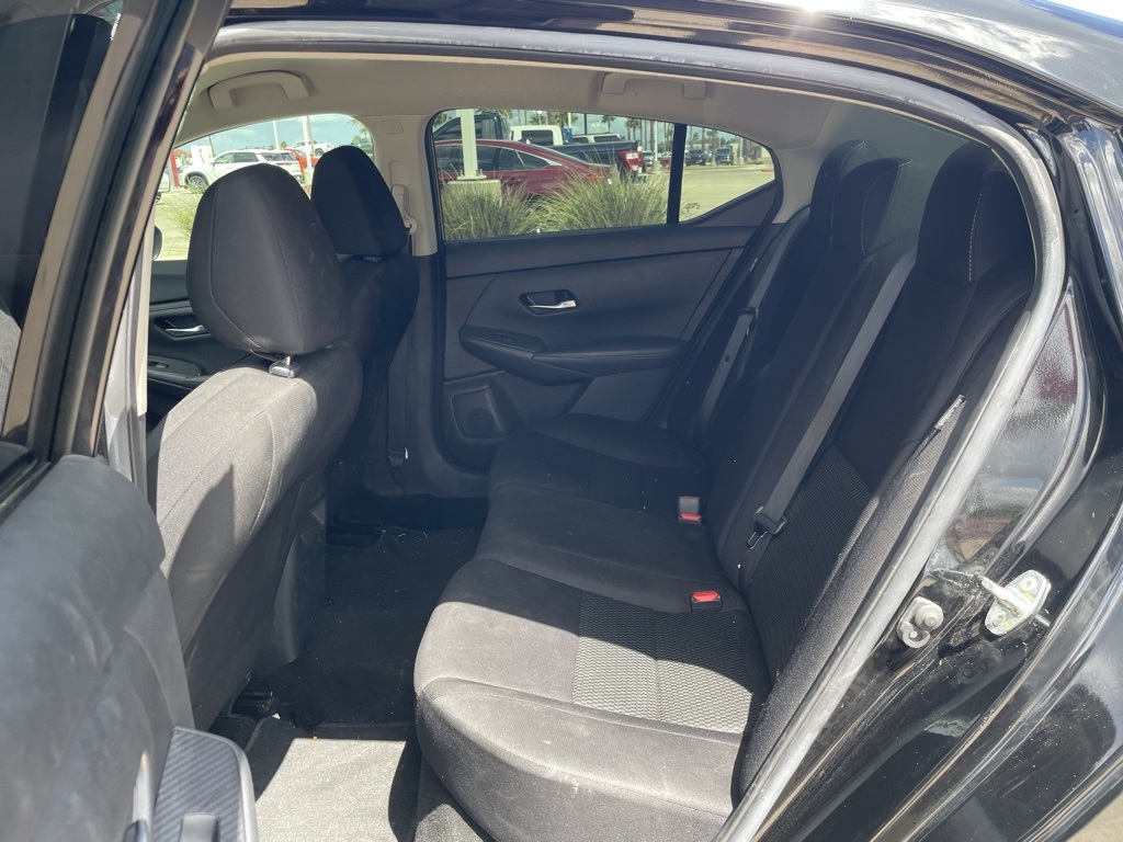 2022 Nissan Sentra S photo 13
