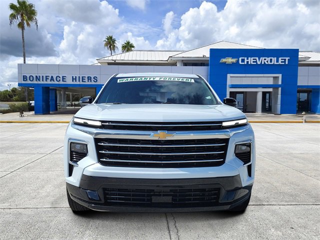 2026 Chevrolet Traverse High Country photo 2