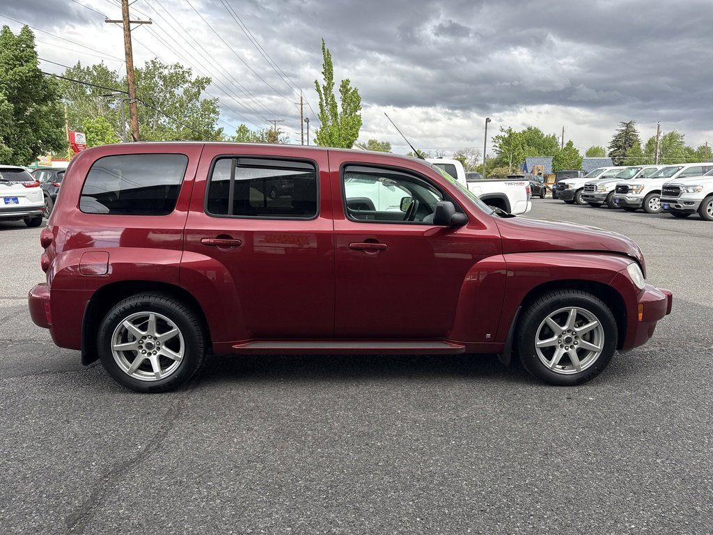 2008 Chevrolet HHR LS photo 4