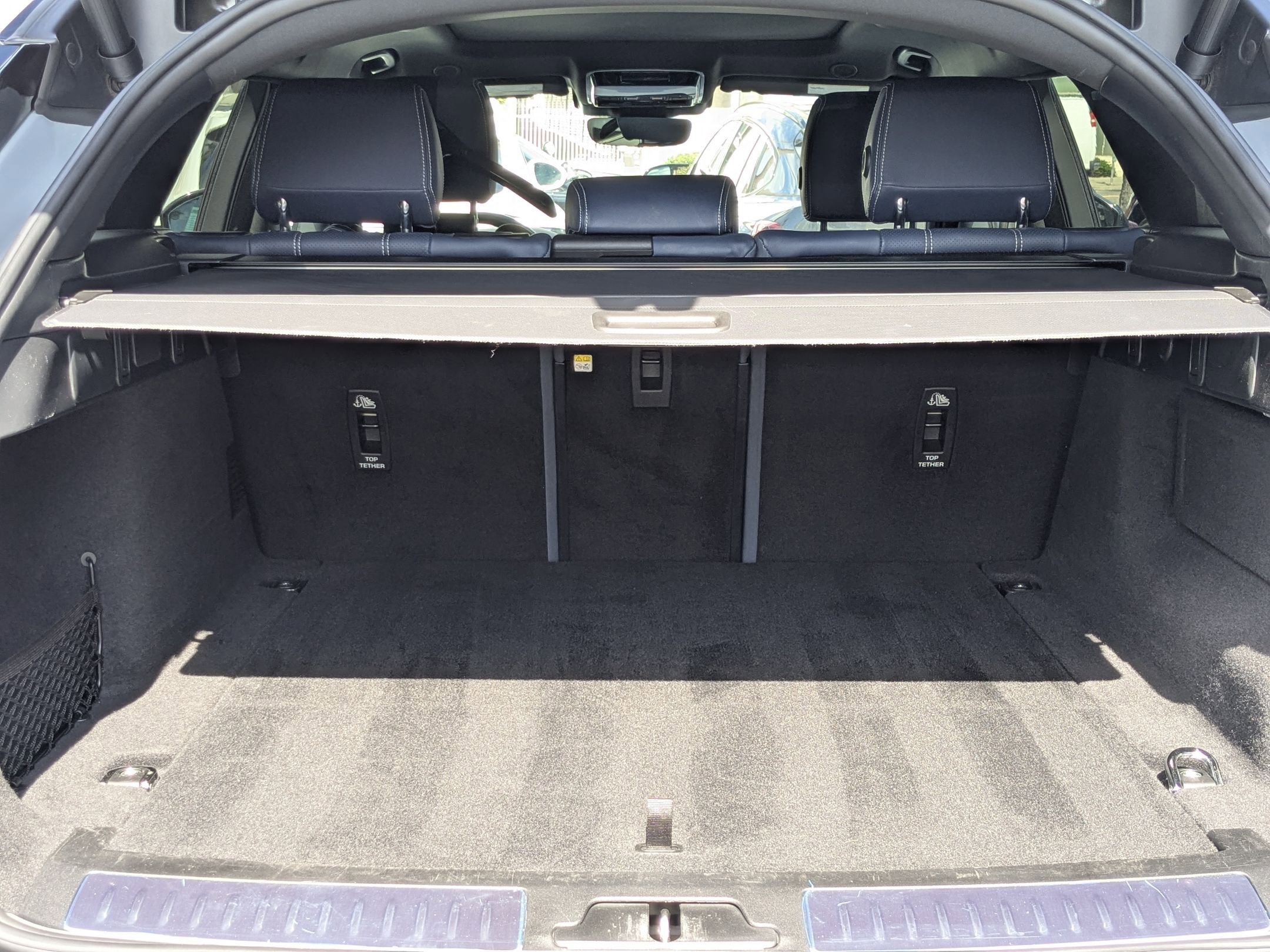 2023 Land Rover Range Rover Velar R-Dynamic S photo 5