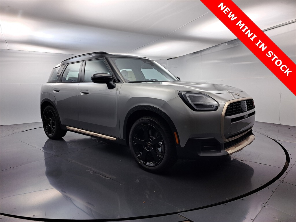 2026 MINI Countryman S's photo