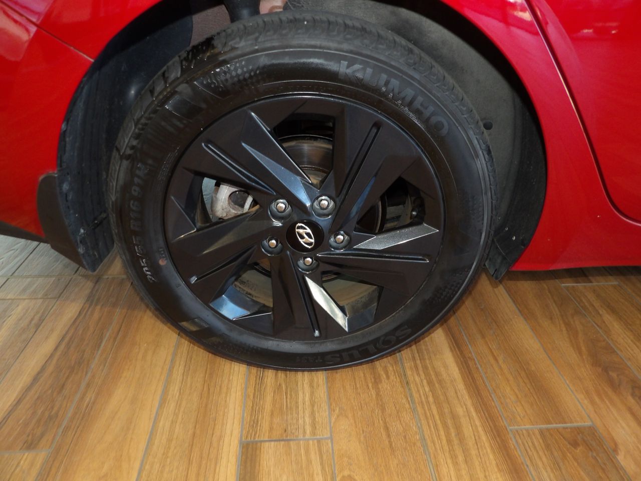 2022 Hyundai Elantra SEL photo 5