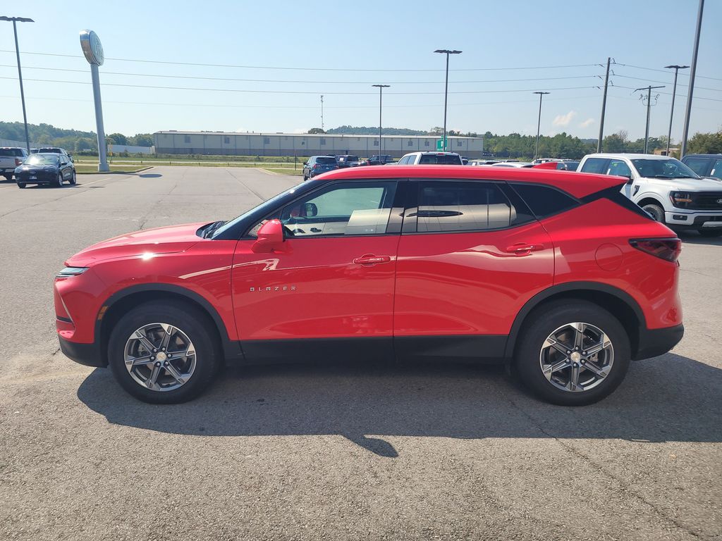 2023 Chevrolet Blazer 2LT photo 5