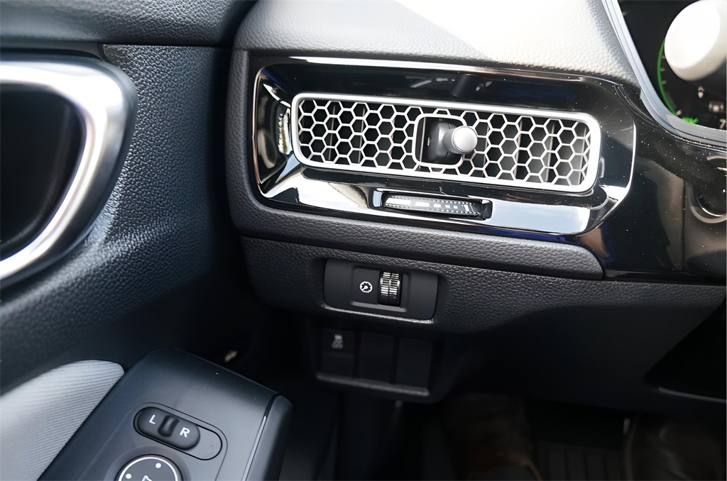 2026 Honda Civic Hybrid Sport photo 18