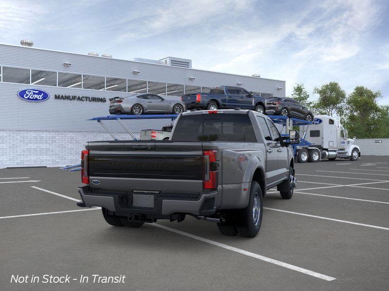 2025 Ford F-350 Super Duty Platinum