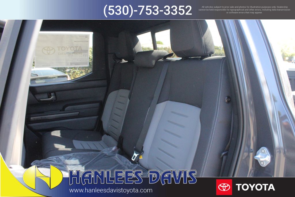 2025 Toyota Tacoma TRD Sport 4x4 Double Cab photo 13