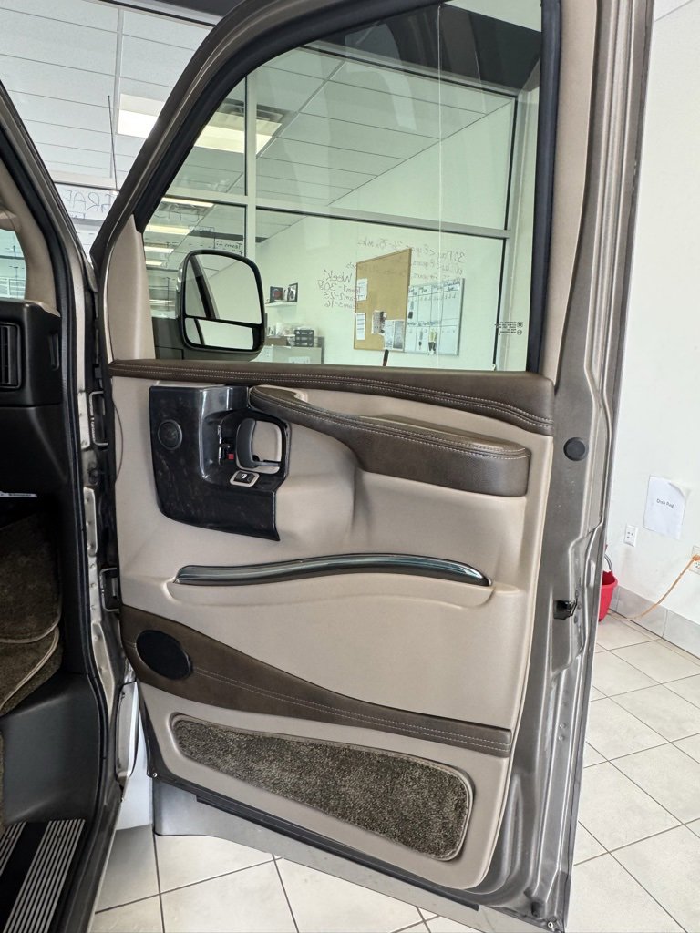 2015 Gmc Savana Cargo 2500 photo 26