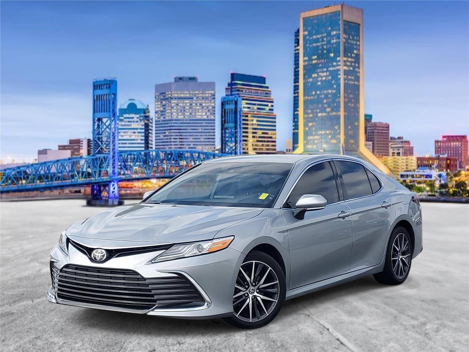 2024 Toyota Camry XLE's photo