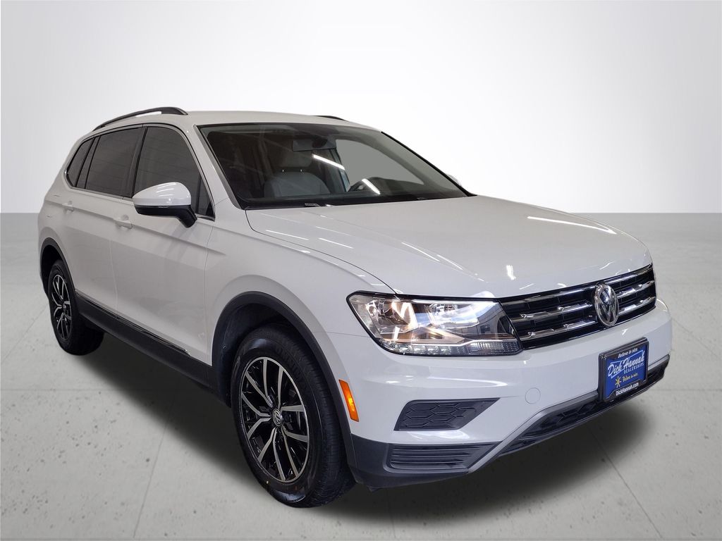 2021 Volkswagen Tiguan R-Line Black SEL photo 4