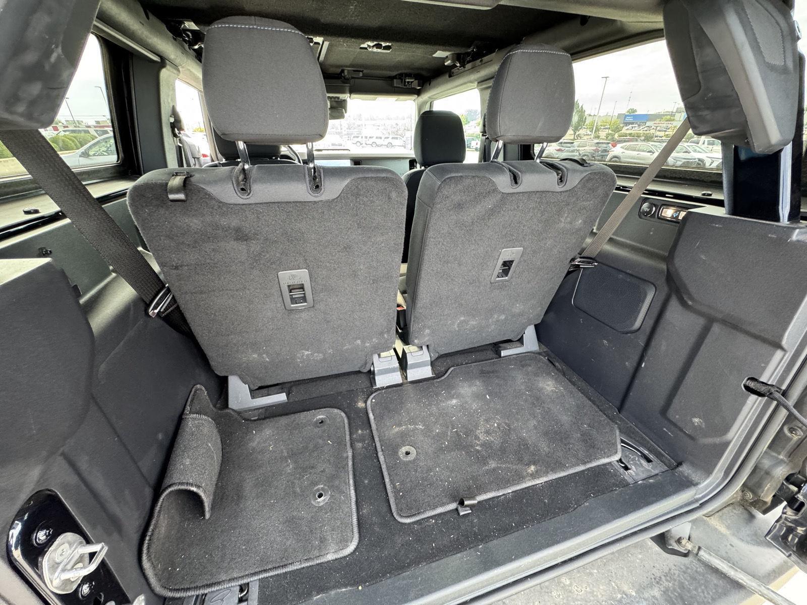 2021 Ford Bronco Wildtrak photo 25