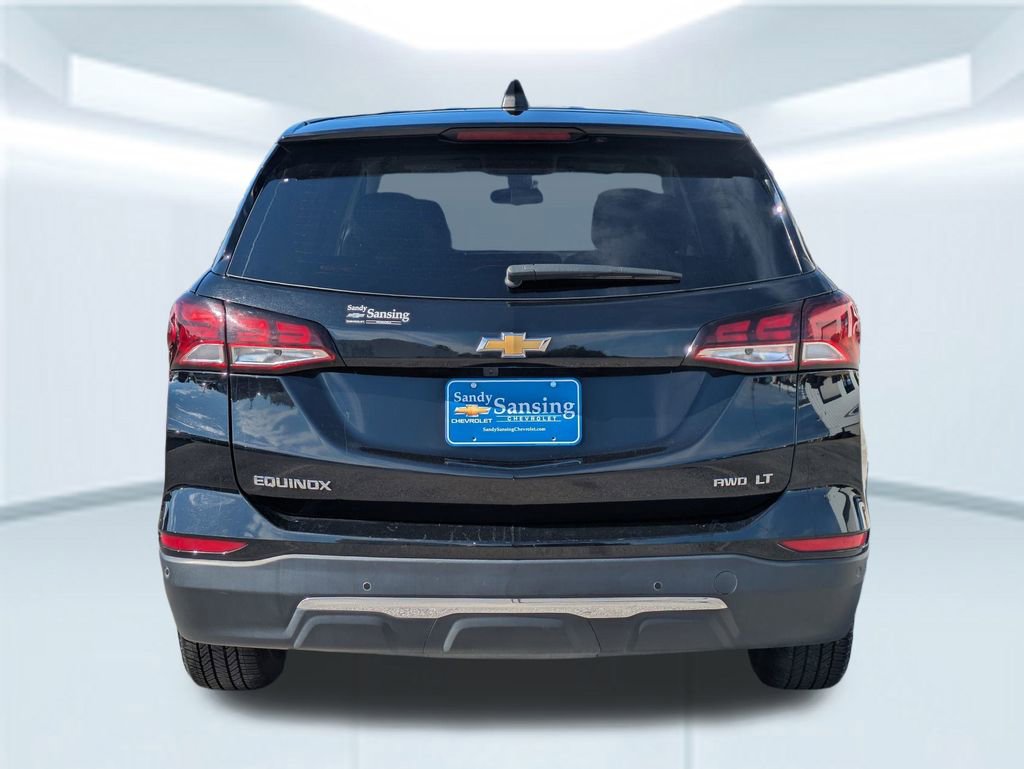 2024 Chevrolet Equinox LT photo 4