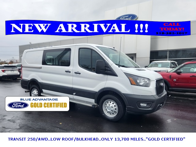 2023 Ford Transit Van Base's photo