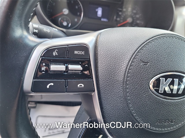 2020 Kia Sorento S photo 20