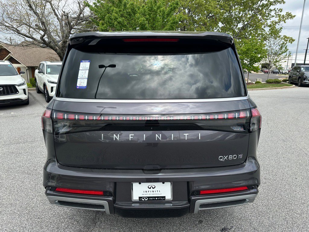 2025 Infiniti QX80 Luxe photo 4