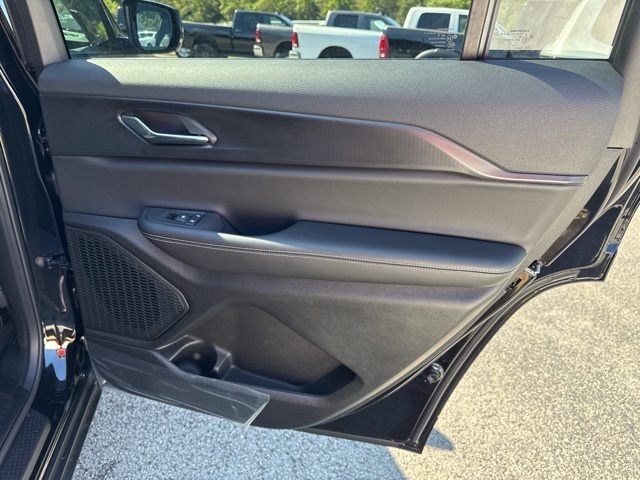 2025 Jeep Grand Cherokee Altitude X photo 18