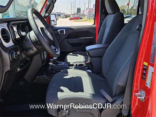 2025 Jeep Wrangler Sport S photo 5