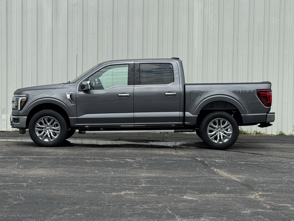 2025 Ford F-150 Lariat photo 4