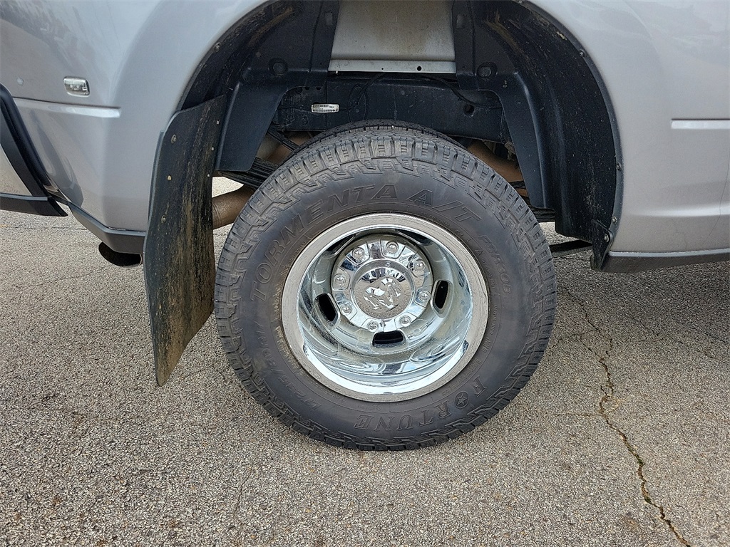 2024 Ram 3500 Big Horn photo 7