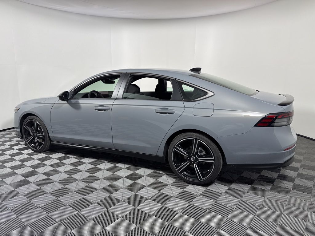 2025 Honda Accord Hybrid Sport photo 4