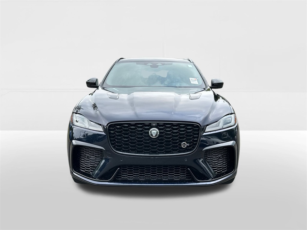 2026 Jaguar F-PACE SVR photo 6